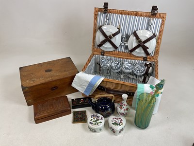 Lot 16 - Collectors' items, to include a picnic basket...