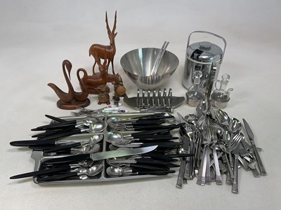 Lot 210 - A quantity of metalware, including stainless...