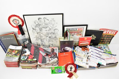 Lot 14 - MANCHESTER UNITED; a collection of memorabilia...