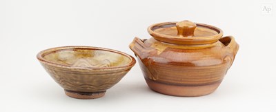 Lot 144 - CLIVE BOWEN (born 1943); a slipware casserole,...