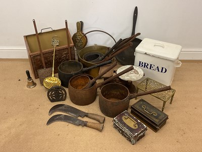 Lot 212 - A collection of metalware, to include cast...