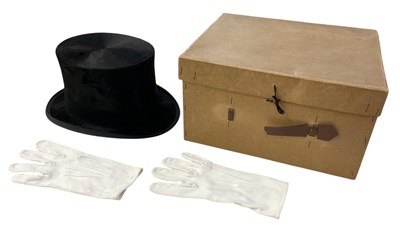 Lot 474 - G A DUNN & CO LTD; a boxed gentleman's top hat,...