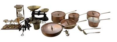 Lot 478 - A quantity of metalware and kitchenalia...