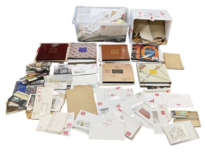 Lot 408 - A large quantity of Queen Elizabeth II...