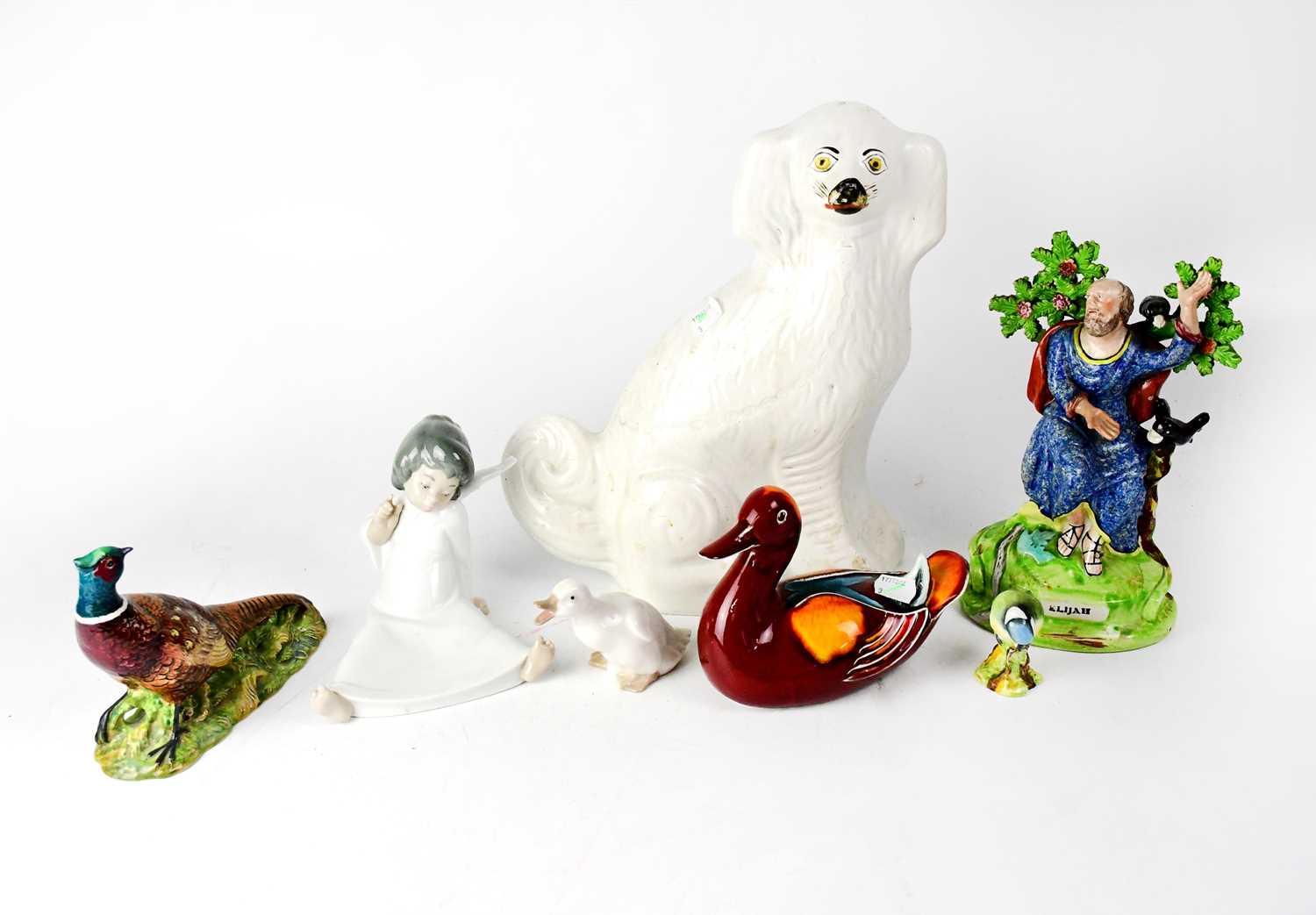 Lot 328 - Various ceramic animals and figures comprising...