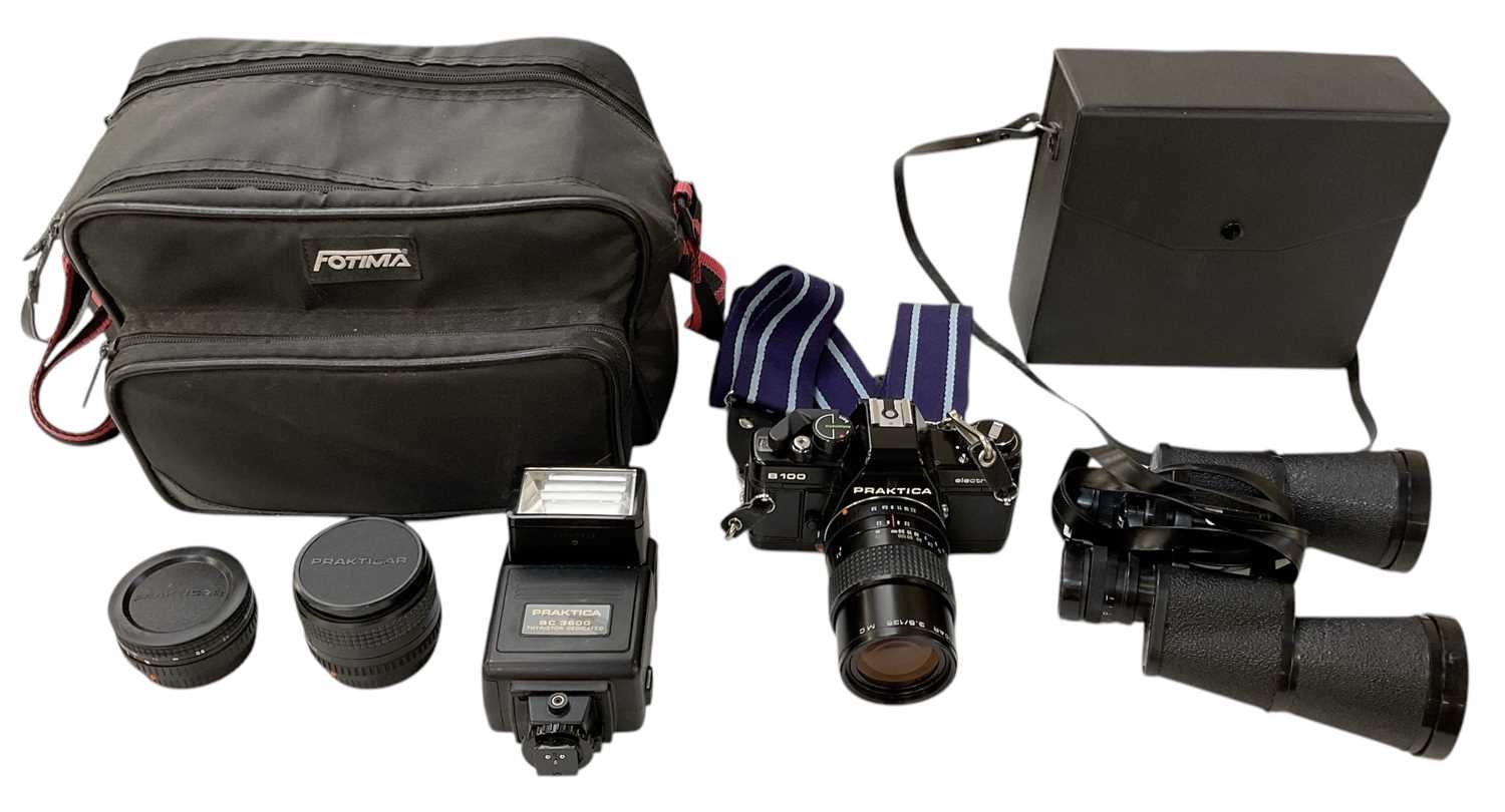 Lot 435 - PRAKTICA; a B100 electronic camera, with...