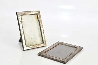 Lot 1348 - WALTER & GEORGE MYERS; a George V hallmarked...