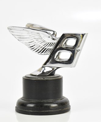 Lot 1365 - A rare forward leaning Bentley 'Winged B'...