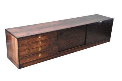 Lot 1003 - ROBERT HERITAGE FOR ARCHIE SHINE; a rosewood...