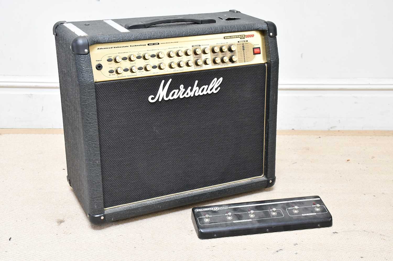 Lot 1052 - MARSHALL; a Valvestate 2000 250 watt amplifier.