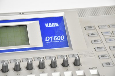 Lot 1080 - KORG; a D1600 digital recording studio.