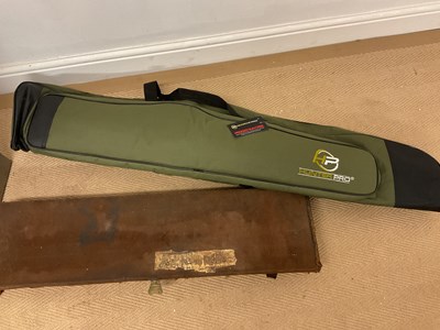Lot 70 - A double locking gun cabinet with one key, 135...