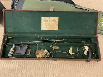 Lot 70 - A double locking gun cabinet with one key, 135...