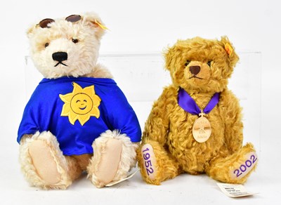 Lot 448 - STEIFF; two German collectors' bears 'The...