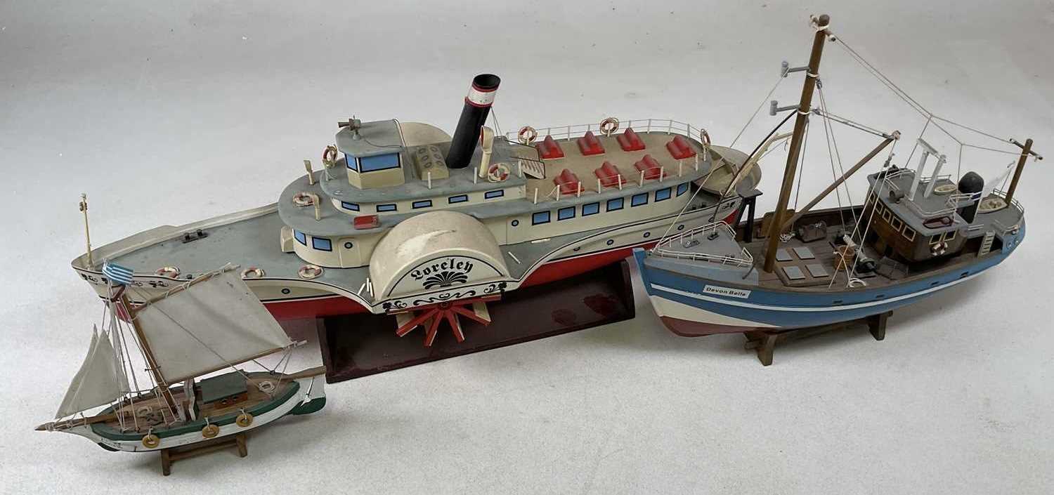 Lot 163 - A Continental lakes remote controlled paddle