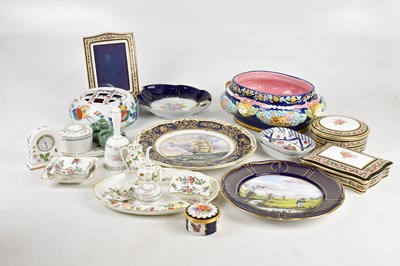 Lot 203 - A collection of ornamental ceramics including...