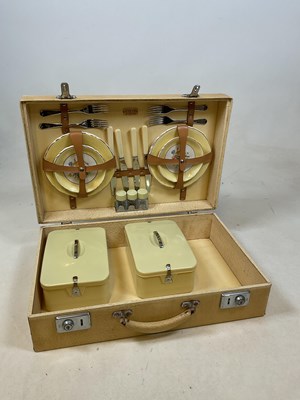 Lot 32 - SIRRAM; a vintage part filled picnic set,...