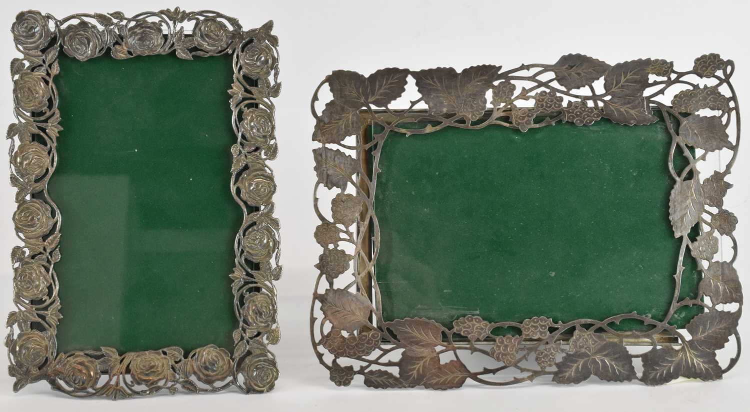 Lot 1085 - DAVID NEWBOLD, WEST SPACE CRAFT SILVER; two...