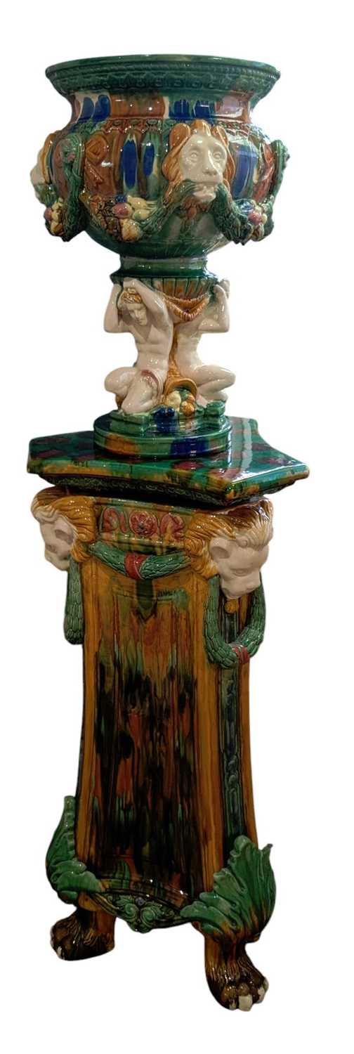 Lot 189 - A reproduction majolica style jardiniere and...