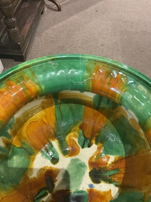 Lot 189 - A reproduction majolica style jardiniere and...