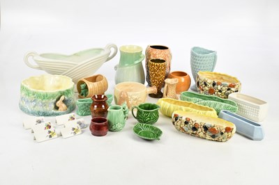 Lot 225 - SYLVAC; a collection of ceramics including...