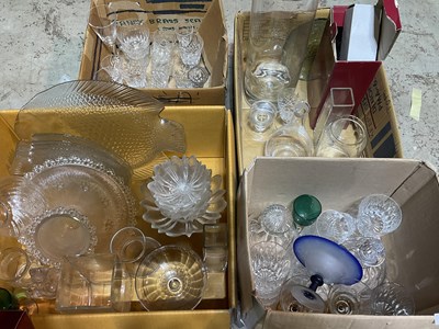 Lot 345 - A large quantity of decorative glassware...