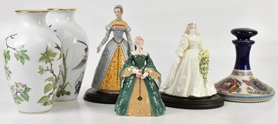 Lot 126 - SITZENDORF; a model of Catherine de Medici,...