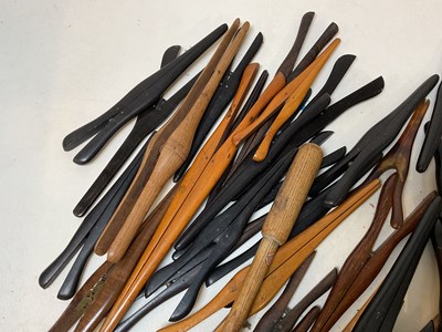 Lot 50 - A large collection of glove stretchers.