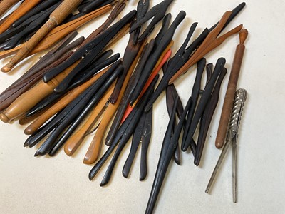 Lot 50 - A large collection of glove stretchers.