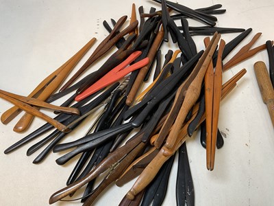 Lot 50 - A large collection of glove stretchers.