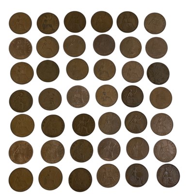 Lot 1461 - A collection of approximately forty George V...