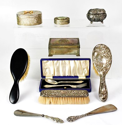 Lot 594 - A George V hallmarked silver fork and spoon...