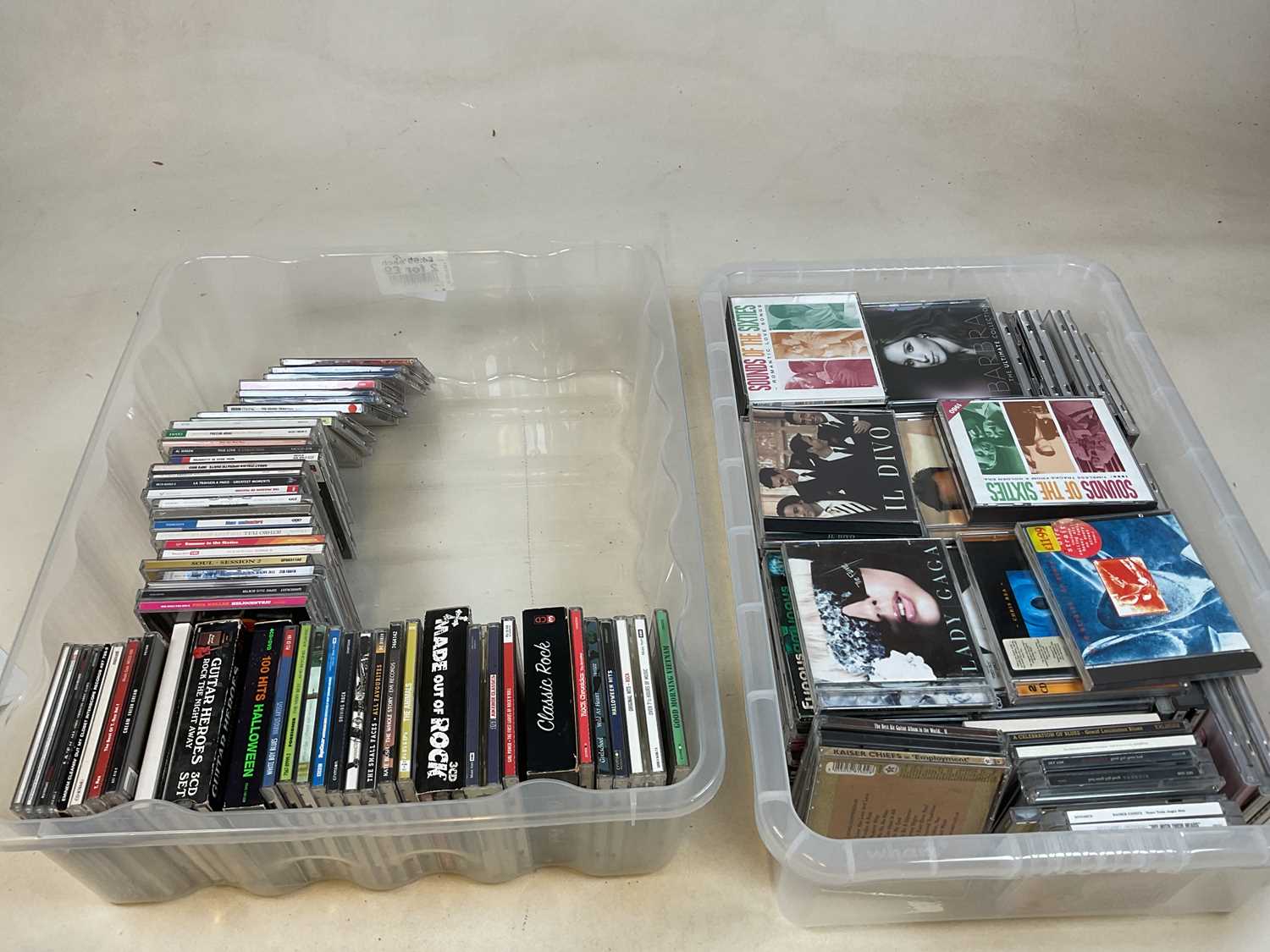 Lot 183 - A large collection of CDs.