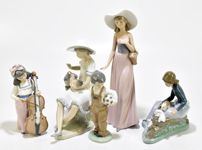 Lot 431 - NAO; a collection of five figures