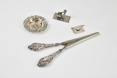 Lot 2147 - J & R GRIFFIN; a pair of Edward VII hallmarked...