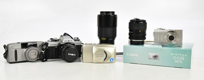 Lot 2481 - A small collection of cameras, comprising a...
