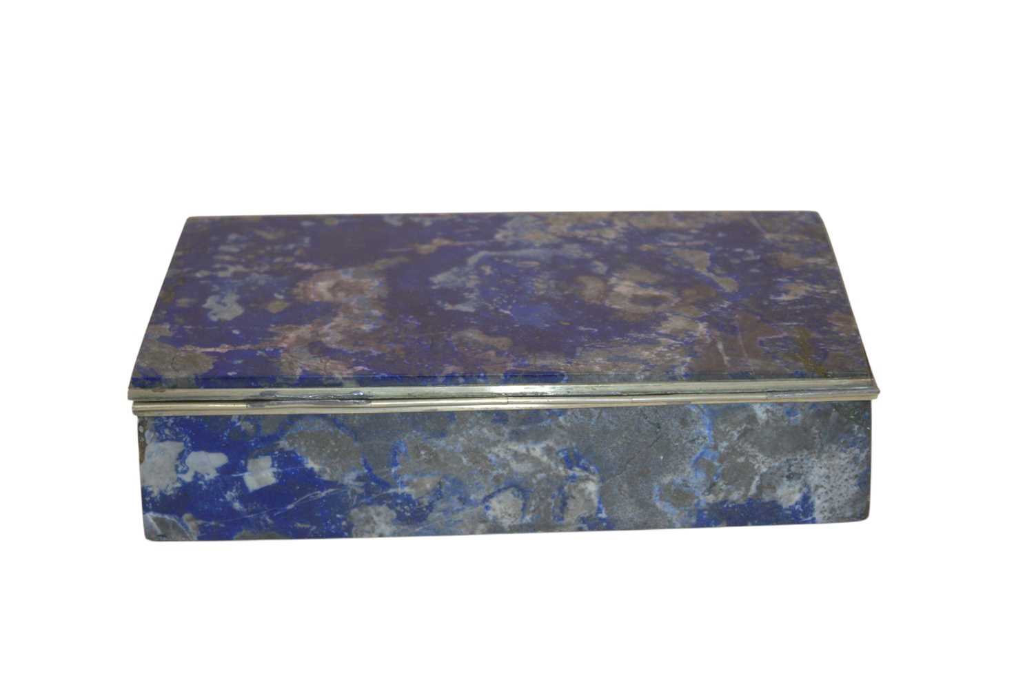 Lot 11 - An early 20th century lapis lazuli and white...