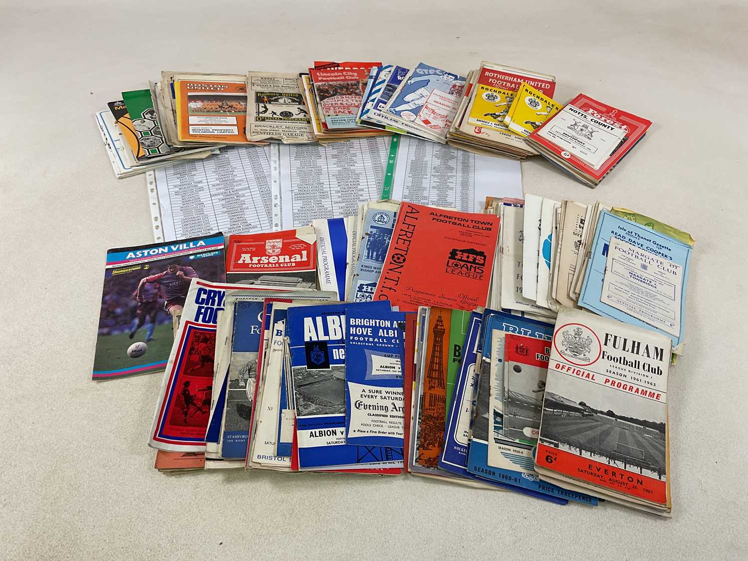 Lot 59 - A large collection of football programmes...