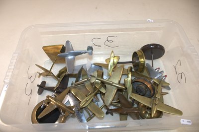Lot 116 - A group of vintage model aeroplanes, some in...