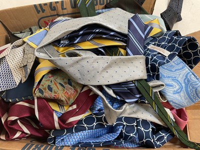 Lot 174 - A large collection of gentleman's ties.