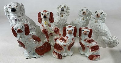 Lot 1143 - A quantity of decorative ceramics, including...