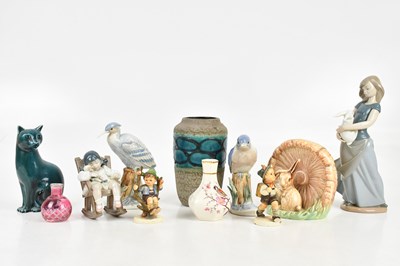 Lot 240 - An assortment of ceramics, including Lladrό,...