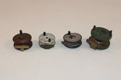 Lot 68 - JAMES ASPINDALE & SON; a three piece split...
