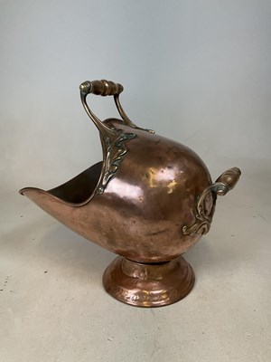 Lot 205 - A Victorian copper coal scuttle with fixed...