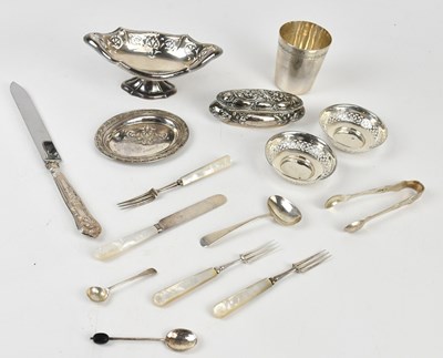 Lot 2045 - GOLDSMITHS & SILVERSMITHS CO; a Victorian...