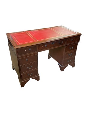 Lot 2233 - A reproduction mahogany serpentine fronted...