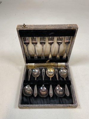 Lot 446 - Various boxed cutlery sets.