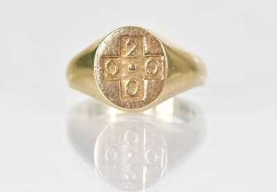 Lot 1325 - A 9ct yellow gold signet ring commemorating...