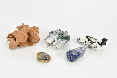 Lot 1533 - MINERAL SPECIMENS; a collection of specimens,...