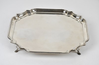Lot 2247 - BARKER BROTHERS SILVER LTD; an Elizabeth II...